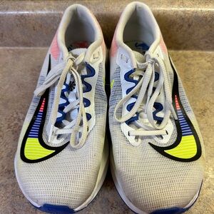 Nike White and Blue Sneakers with Graphic Design